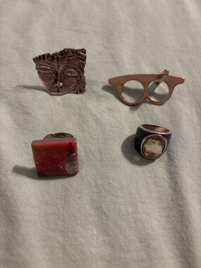 Set of Four Decorative Rings - Red, Rose Gold, Copper, Black